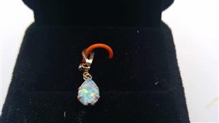 Opal 10K Yellow Gold 0.26g